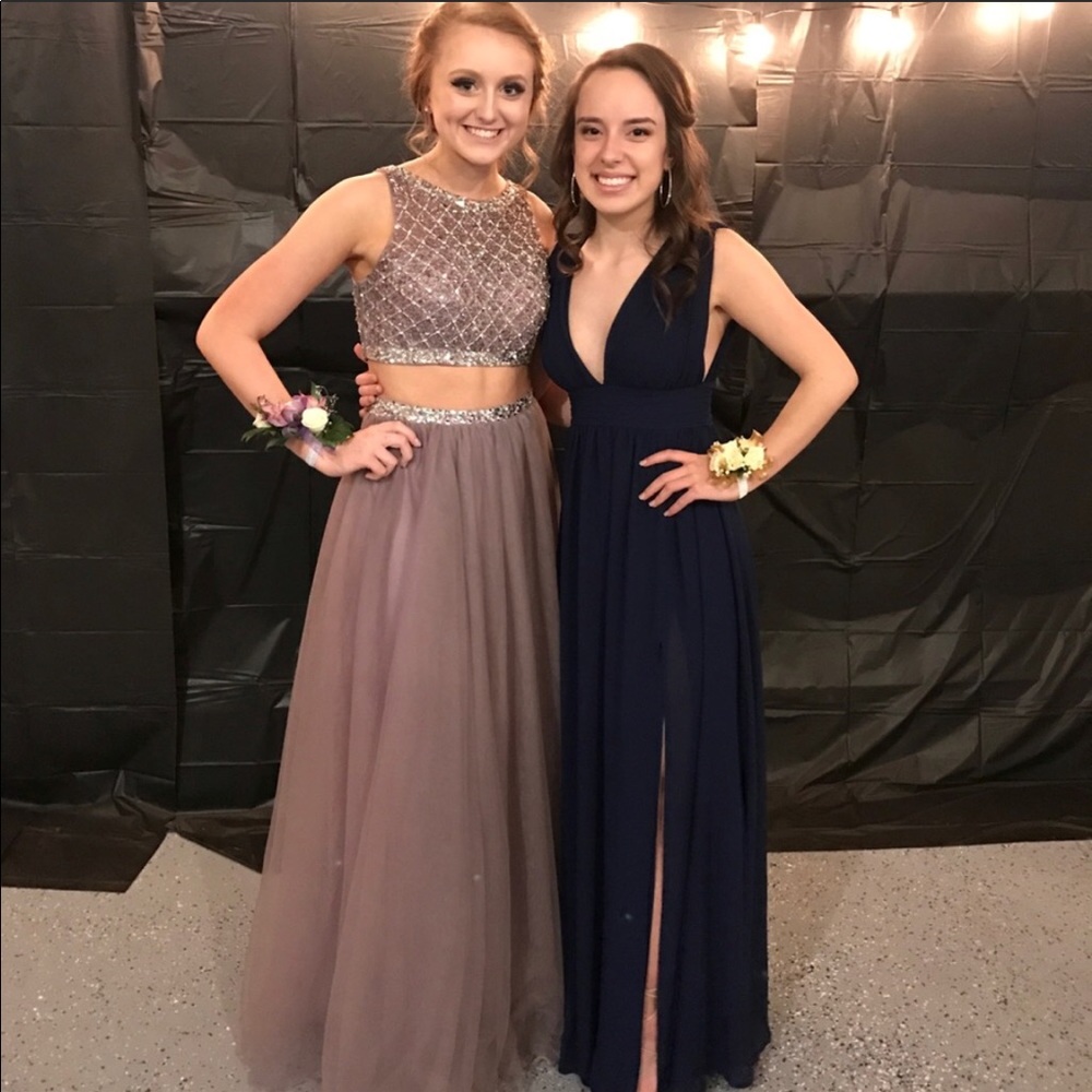 Light purple 2-piece prom dress